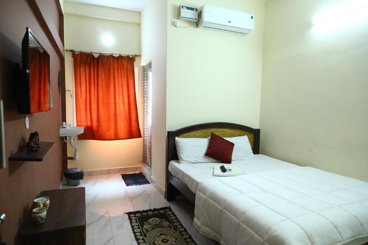 Babu Naidu Residency Apartment Vellore Phòng bức ảnh